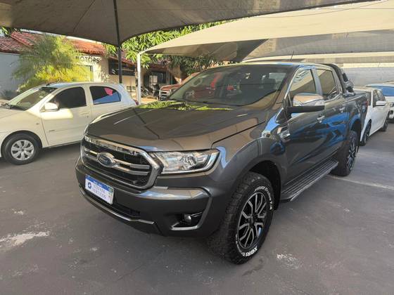 FORD RANGER 3.2 XLT 4X4 CD 20V DIESEL 4P AUTOMÁTICO FORD RANGER 3.2 XLT 4X4 CD 20V DIESEL 4P AUTOMÁTICO
